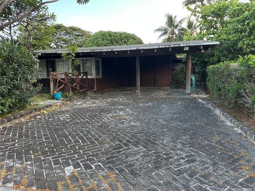 70 Akilolo St, Honolulu, HI, 96821-1502 | Card Image