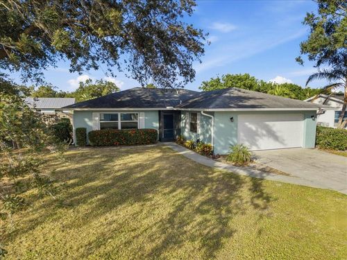 5883 Whistlewood Cir, SARASOTA, FL, 34232-6022 | Card Image