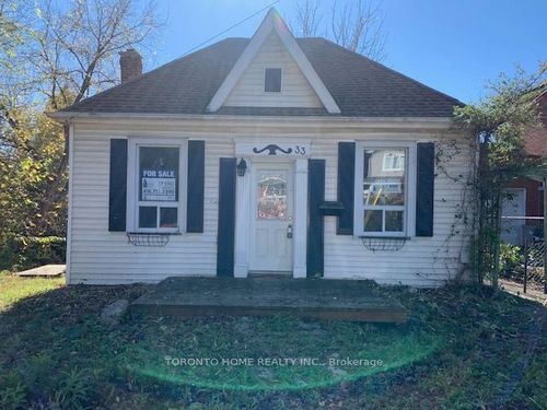 {{alt}} | Card Image