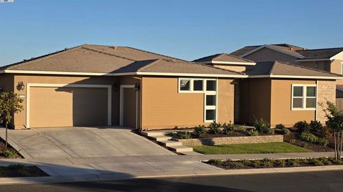 4709 Iron Bird Dr, Folsom, CA, 95630-7091 | Card Image