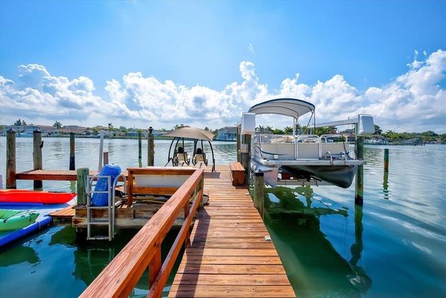 217 Driftwood Ln, House other with 3 bedrooms, 2 bathrooms and null parking in LARGO FL | Image 4