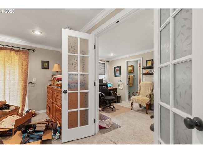 270 Se Robin Way, House other with 3 bedrooms, 2 bathrooms and 2 parking in Gresham OR | Image 23