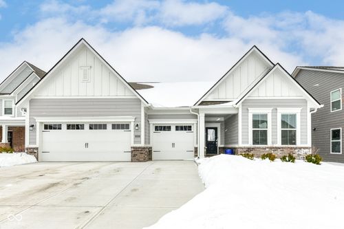 19478 Honeylocust Gln, Noblesville, IN, 46062-7508 | Card Image