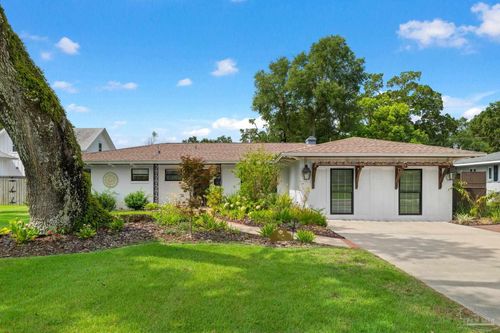 17 Lakeside Dr, Pensacola, FL, 32507-3407 | Card Image
