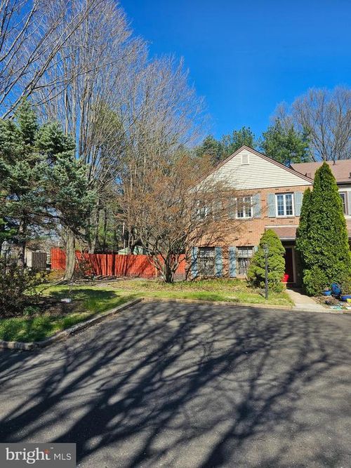 176 Kenton Dr, LANGHORNE, PA, 19047-1648 | Card Image
