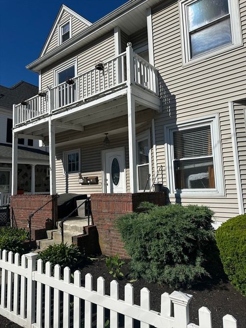 2-16 Falkland St, Boston, MA, 02135-1809 | Card Image