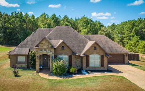 136 Bralan Dr, Diana, TX, 75640-4001 | Card Image
