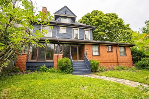 809 South Ave, Rochester, NY, 14620-2216 | Card Image
