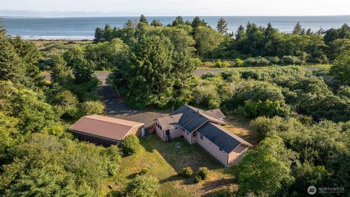3756 State Route 105, Tokeland, WA, 98590-9741 | Card Image