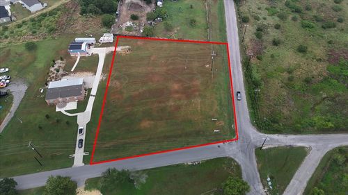 2 S Plum Creek Road, Kyle, TX, 78640 | Card Image