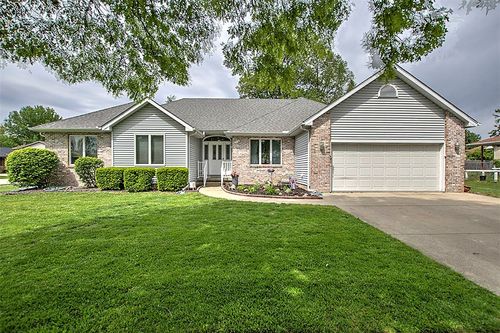 2575 Deerfield Ct, Decatur, IL, 62521-4900 | Card Image