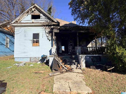 1400 4th Ct W, Birmingham, AL, 35208-5318 | Card Image