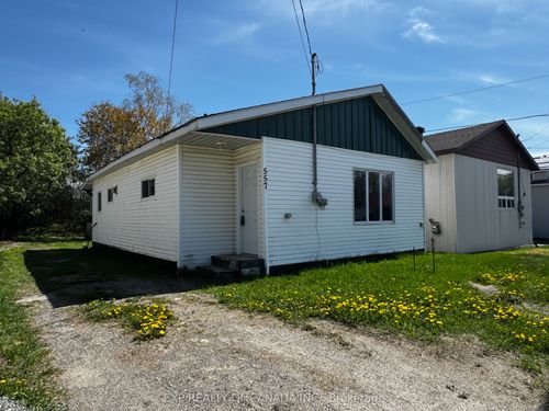 557 Government Rd W, Chaput Hughes, ON, P0K1A0 | Card Image