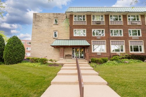 apt-202-2812 E Bel Aire Dr, Arlington Heights, IL, 60004-6654 | Card Image