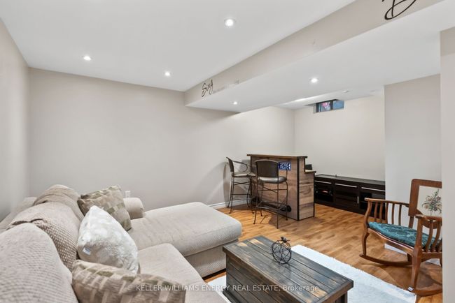 121 Angus Dr, House other with 3 bedrooms, 3 bathrooms and 4 parking in Ajax ON | Image 22