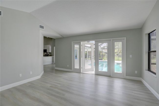 1201 Bevan Dr, House other with 3 bedrooms, 3 bathrooms and null parking in SEBASTIAN FL | Image 9