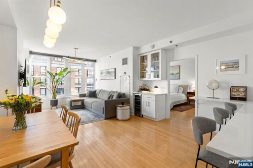 1125 Maxwell Ln, Hoboken, NJ, 07030-6836 | Card Image