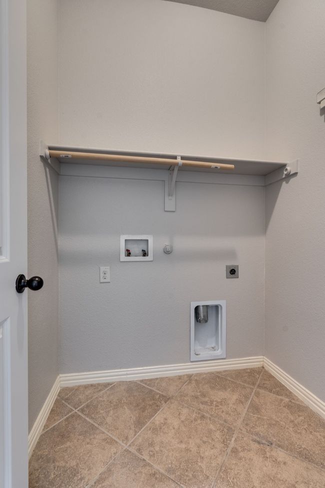 218 Windmill Dr, House other with 3 bedrooms, 2 bathrooms and null parking in Justin TX | Image 12
