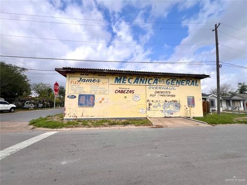 22 S 24th Street, McAllen, TX, 78501 | Card Image