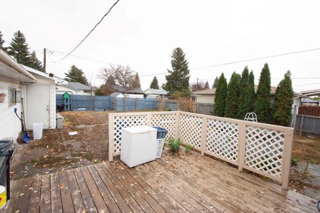 2623 17 Avenue Se, Home with 3 bedrooms, 1 bathrooms and 1 parking in Medicine Hat AB | Image 29
