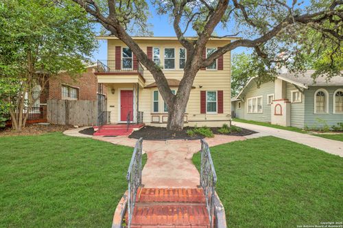 435 W Summit Ave, San Antonio, TX, 78212-2815 | Card Image