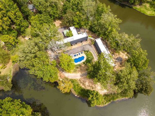 3887 N Lakewood Dr, Memphis, TN, 38128-4308 | Card Image