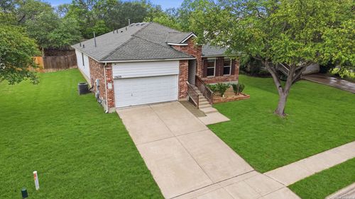 15623 Hastings Park, Selma, TX, 78154-3856 | Card Image