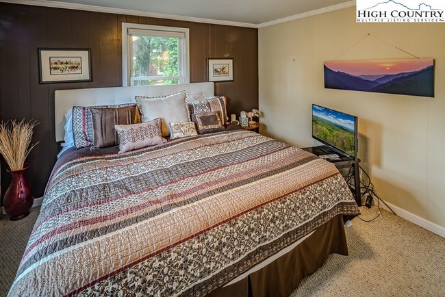 492 Skyland View Dr, House other with 3 bedrooms, 2 bathrooms and null parking in Blowing Rock NC | Image 26