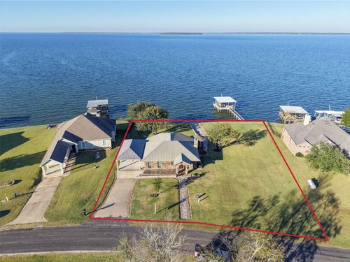 161 Paradise Trl, Coldspring, TX, 77331-6106 | Card Image