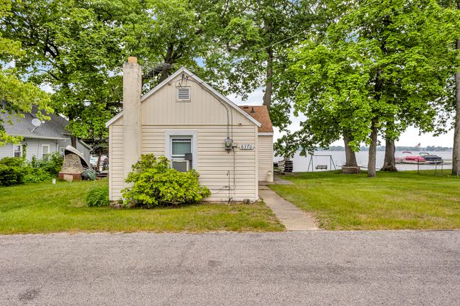 8370 Horton Beach Rd, House other with 3 bedrooms, 2 bathrooms and null parking in Manitou Beach MI | Image 27
