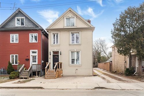 57 New St, Hamilton, ON, L8P4J7 | Card Image