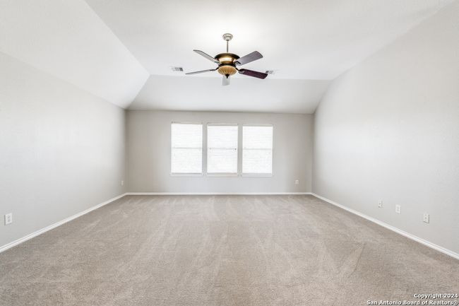 406 Primavera Loop, House other with 4 bedrooms, 4 bathrooms and null parking in Kyle TX | Image 24