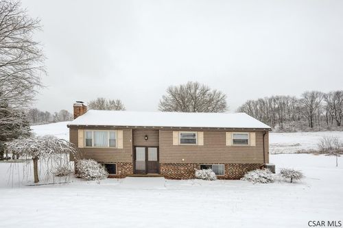 4009 Warren Rd, Indiana, PA, 15701-9181 | Card Image