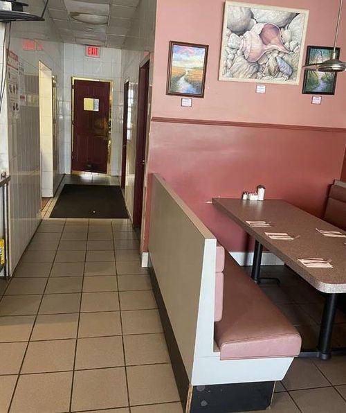 108-106 Long Beach Rd, Island Park, NY, 11558-1439 | Card Image