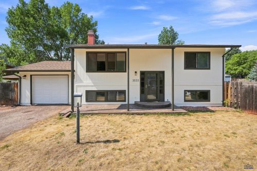 3533 Bristlecone Pl, Rapid City, SD, 57702 | Card Image
