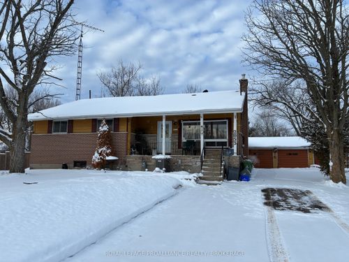 2053 Cole Hill Rd, Glenburnie, ON, K0H1S0 | Card Image