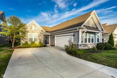 5826 Lyster Ln, Indianapolis, IN, 46239-8203 | Card Image