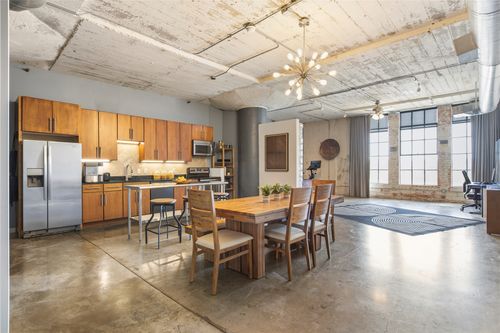 402-1122 Jackson St, Dallas, TX, 75202-5236 | Card Image