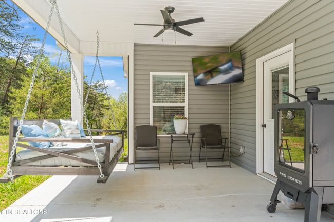 174 Flag Stone Way, House other with 3 bedrooms, 2 bathrooms and null parking in Clinton TN | Image 18