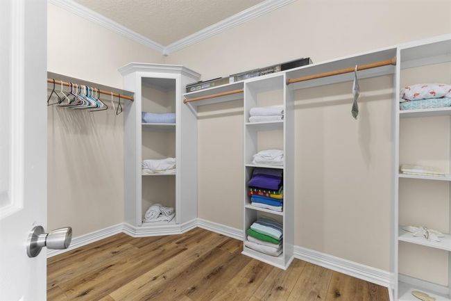 Primary walk-in closet | Image 14