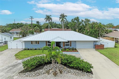 7611 18th Ave Nw, BRADENTON, FL, 34209-9508 | Card Image