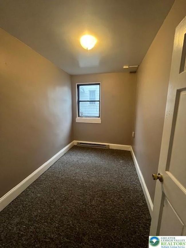 APT-1 - 201 E Kline Ave, Condo with 2 bedrooms, 1 bathrooms and null parking in Lansford PA | Image 7