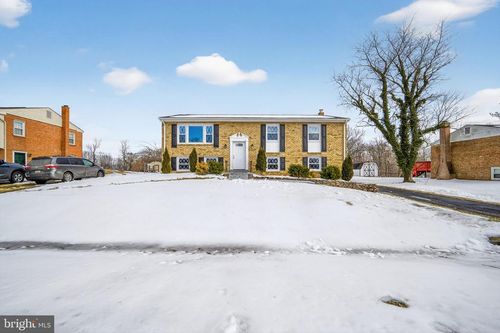 13102 Gerry Rd, CLINTON, MD, 20735-4511 | Card Image