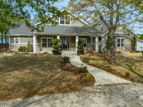 299 Briar Creek Ln, Bowie, TX, 76230-8669 | Card Image