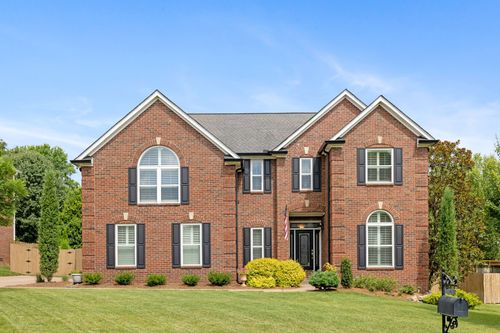 5813 Deer Estates Dr, Nashville, TN, 37221-4098 | Card Image