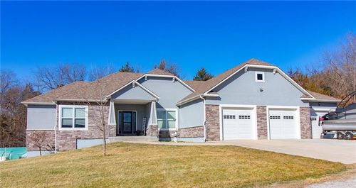17795 Stoney Creek Ln, Warsaw, MO, 65355-6198 | Card Image
