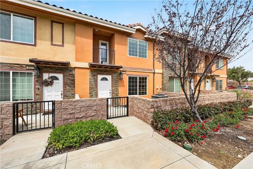 612-16408 Valencia Ave, Fontana, CA, 92335-7852 | Card Image