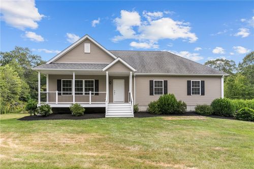 87 Simmons St, Rehoboth, MA, 02769-2901 | Card Image