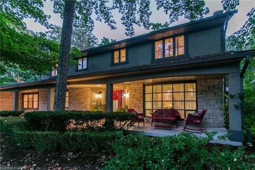 358 Green Acres Dr, Waterloo, ON, N2K1Z1 | Card Image