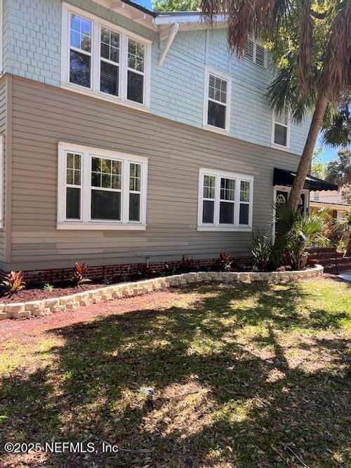 1545 Palm Ave, Jacksonville, FL, 32207-2915 | Card Image